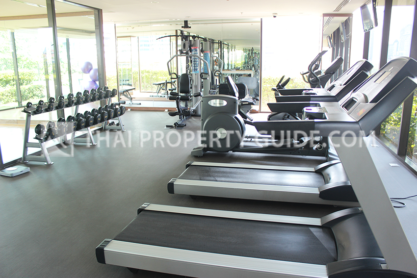 Condominium in New Petchburi 