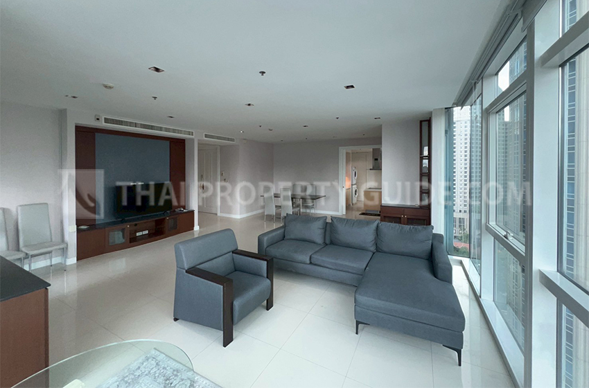 Condominium for rent in Ploenchit