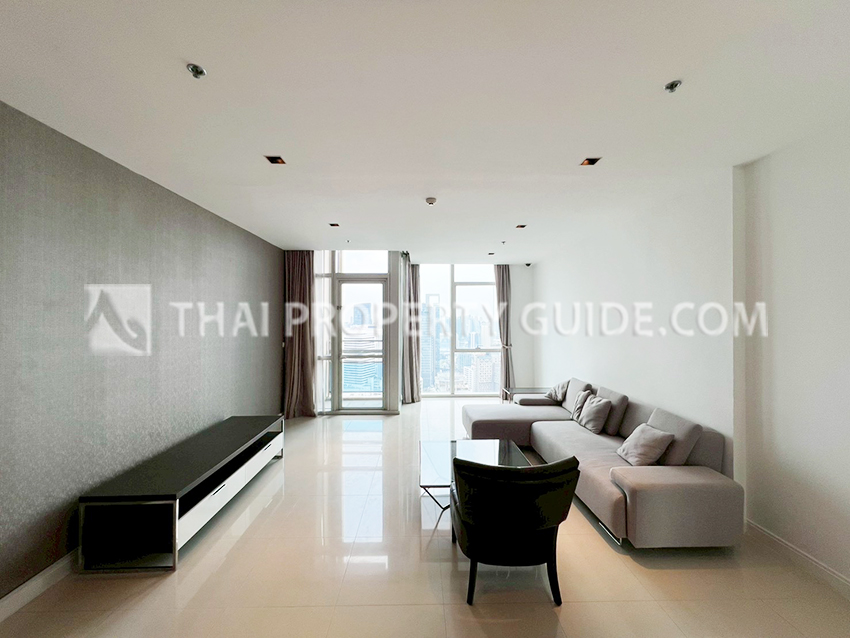 Condominium in Ploenchit : Athenee Residence 