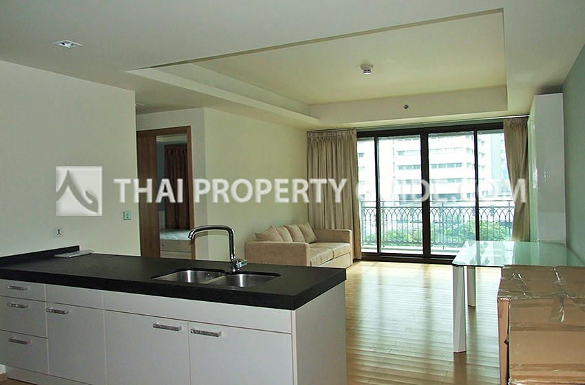 Condominium in Ploenchit 
