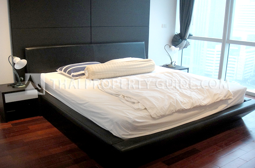 Condominium in Ploenchit : Athenee Residence 