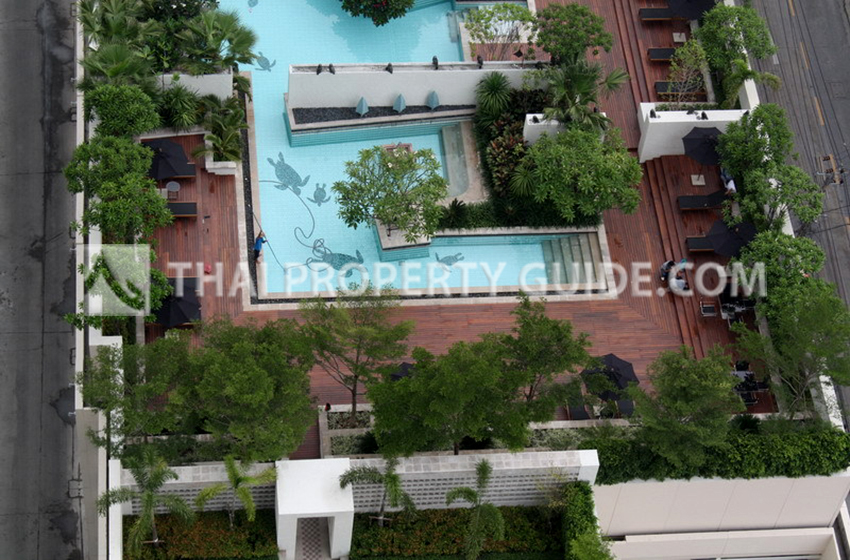 Condominium in Ploenchit : Athenee Residence 