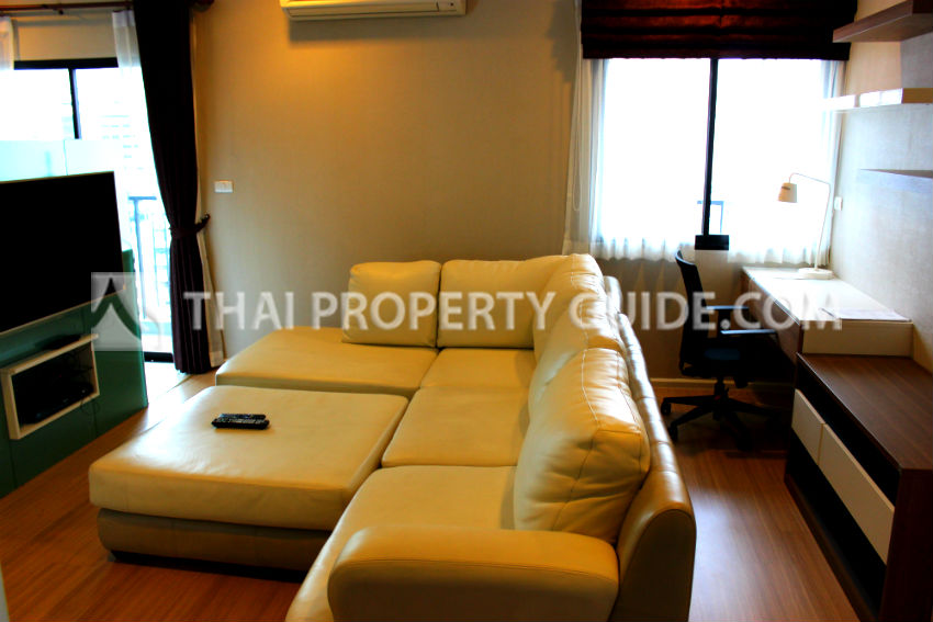 Condominium in Ploenchit 