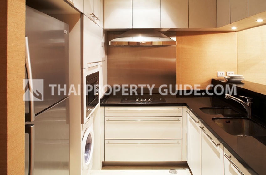 Condominium in Ploenchit : Athenee Residence 