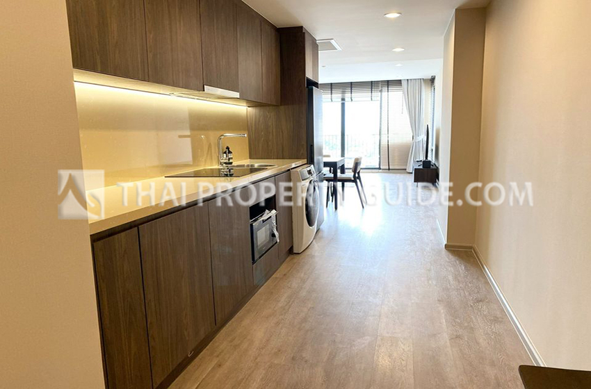 Condominium in Ploenchit 
