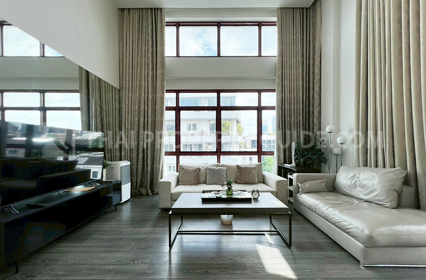 Condominium for rent in Ploenchit