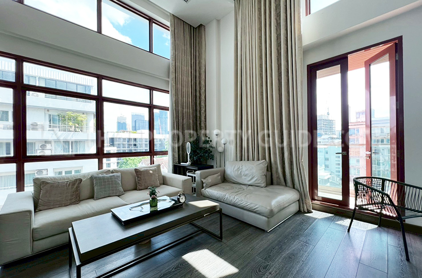 Condominium in Ploenchit 