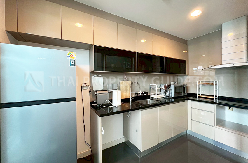 Condominium in Ploenchit 