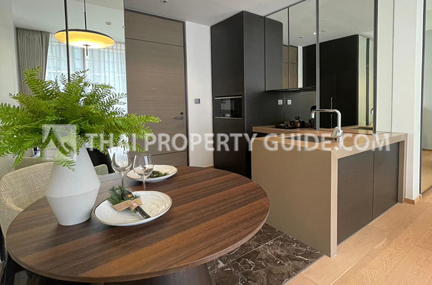 Condominium in Ploenchit 