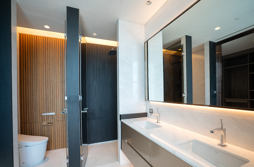 Condominium in Ploenchit 