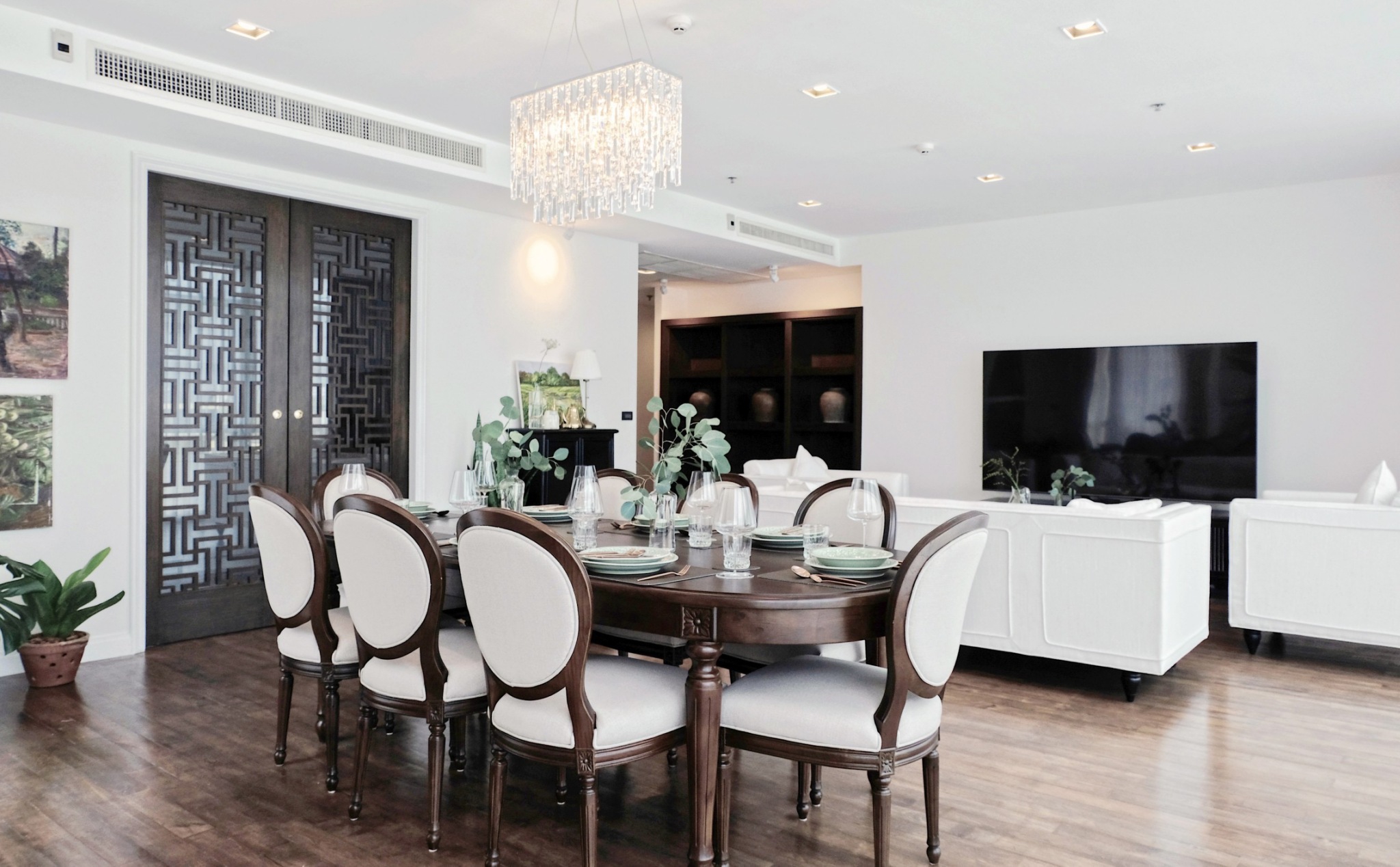 Condominium in Ploenchit : Athenee Residence 