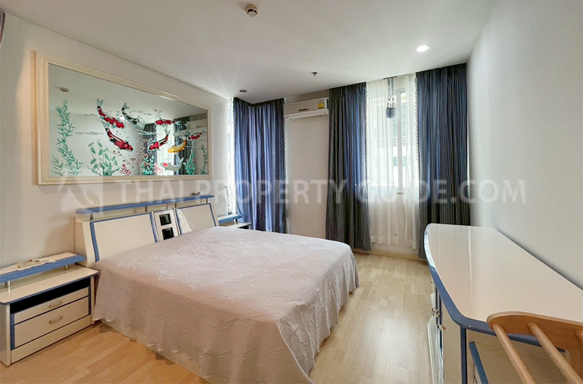 Condominium in Ploenchit 