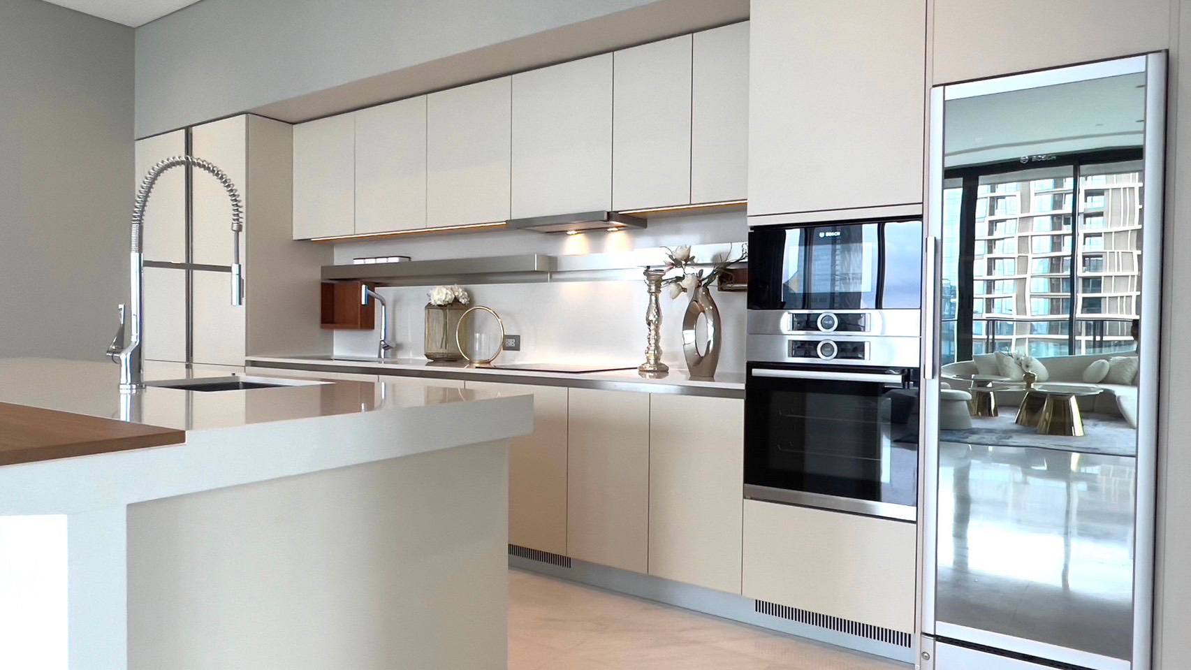 Condominium in Ploenchit 