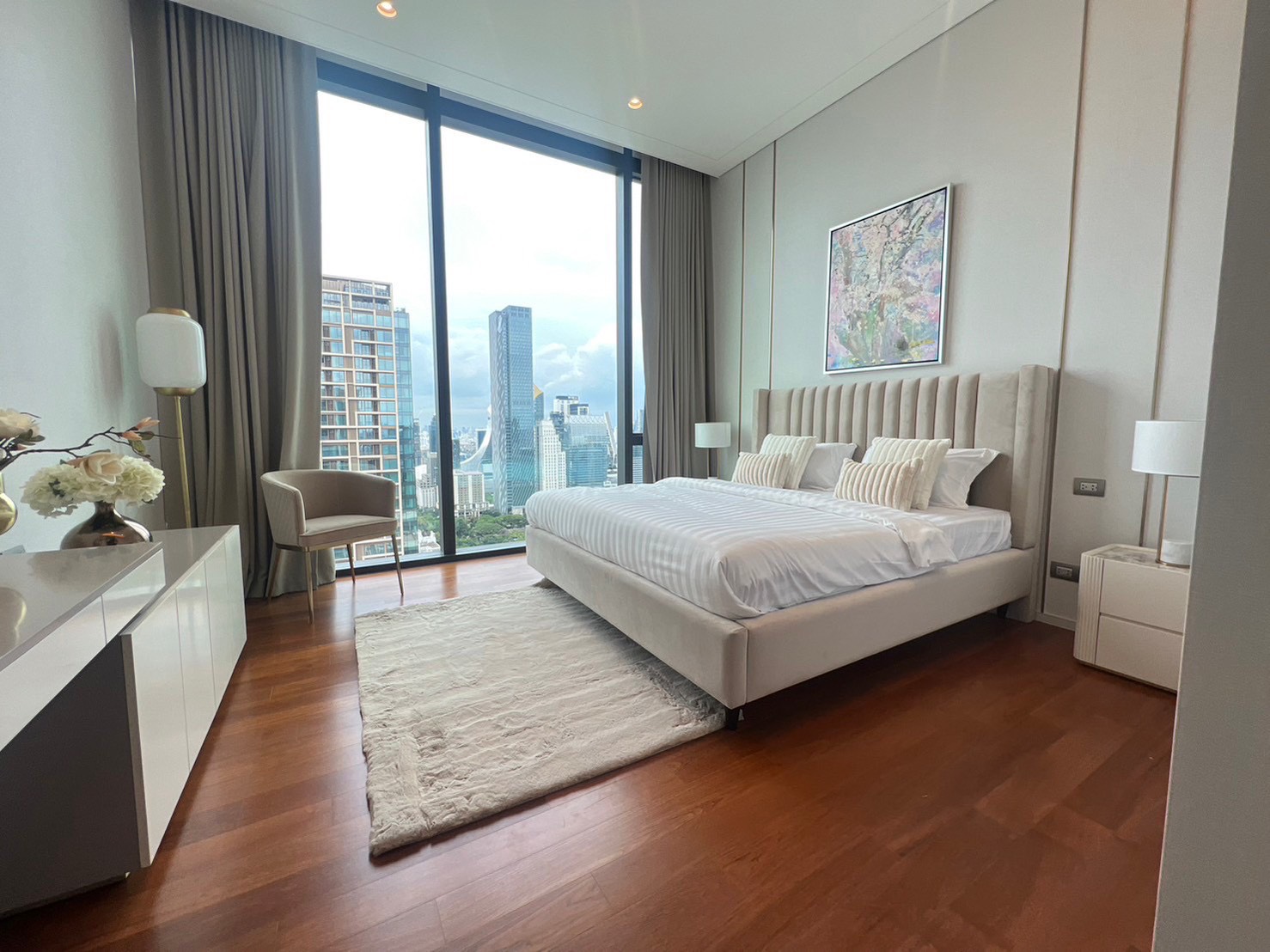 Condominium in Ploenchit 
