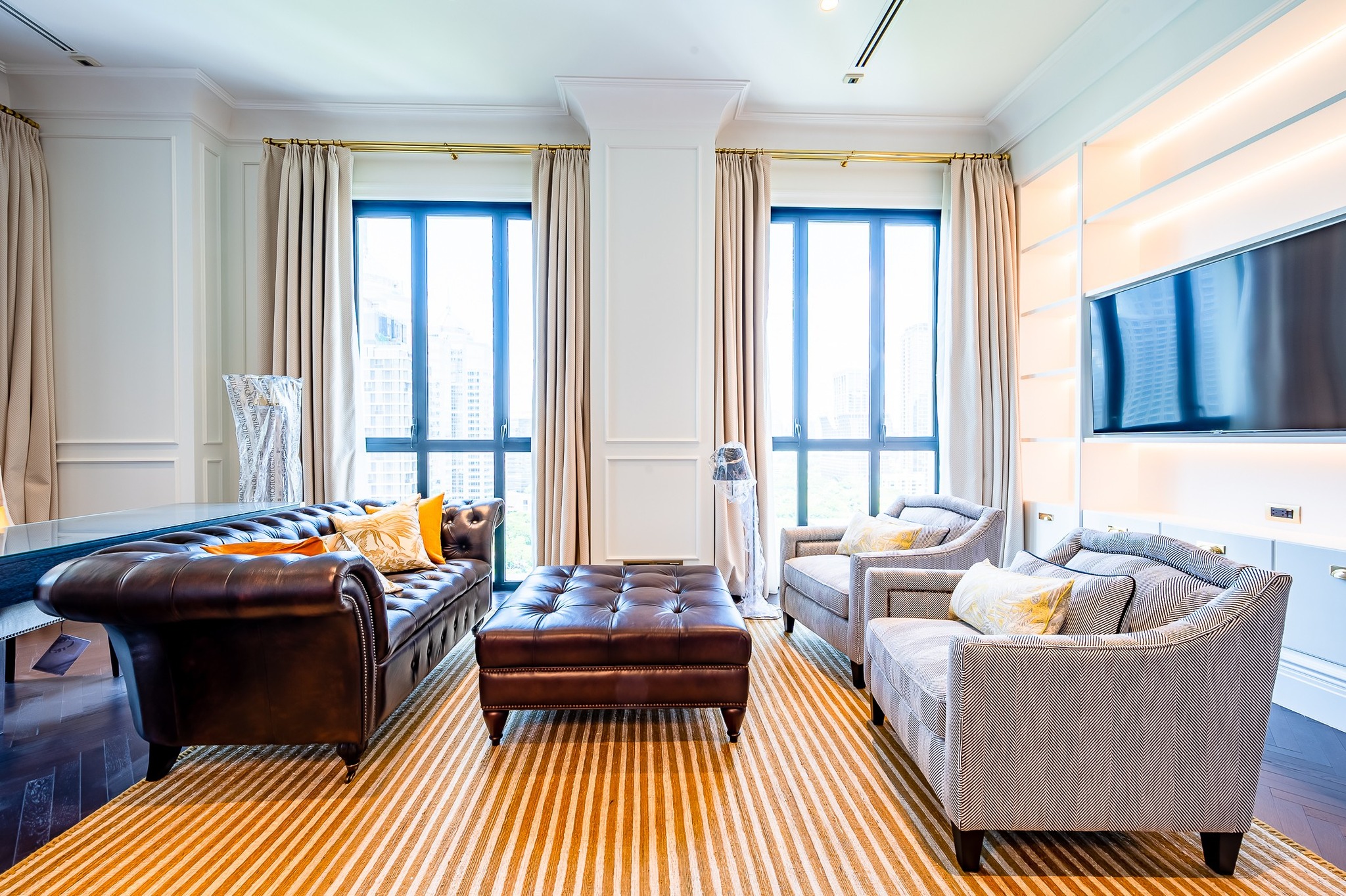 Condominium for rent in Ploenchit (near NIST International School)