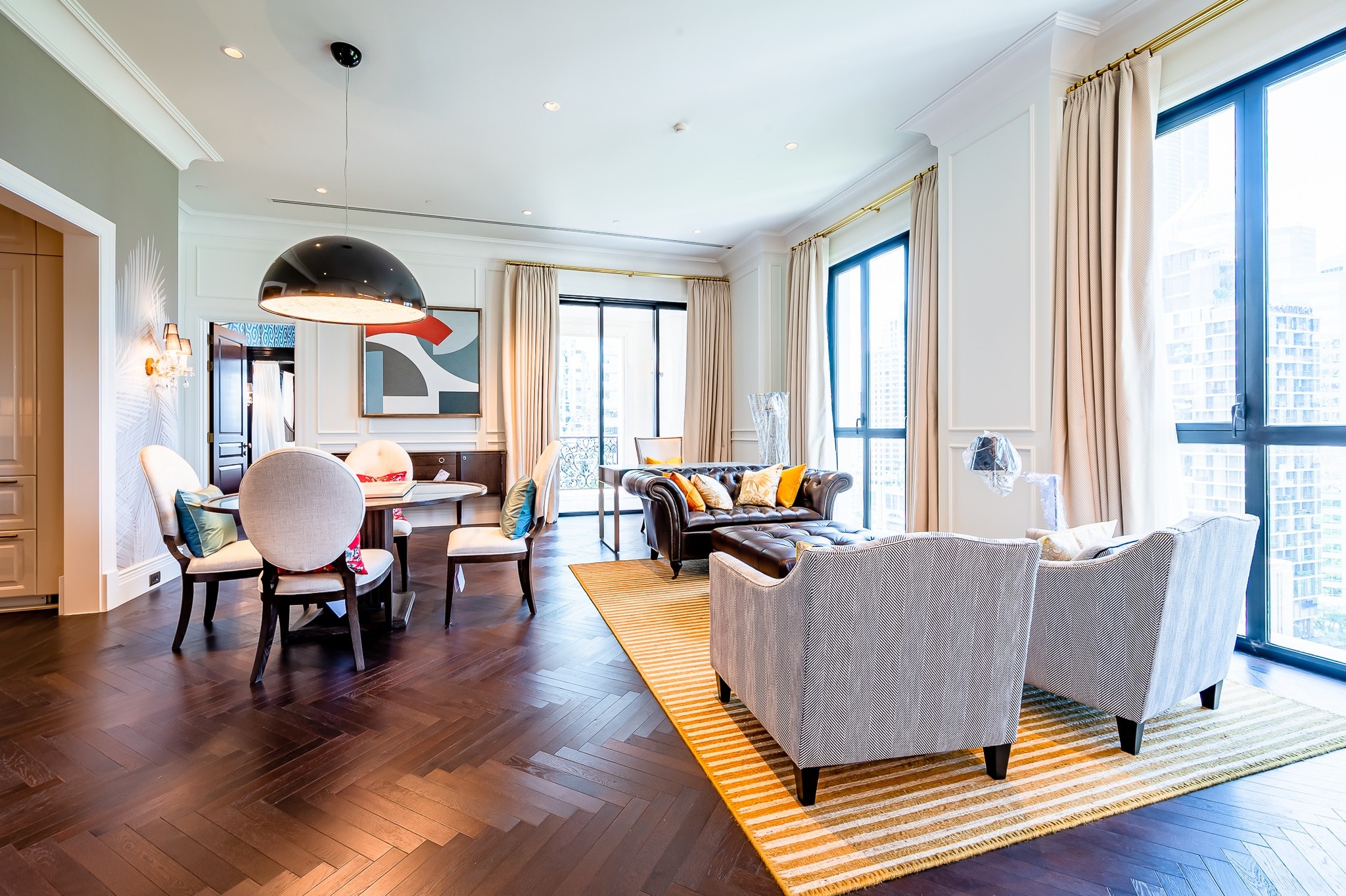 Condominium in Ploenchit 