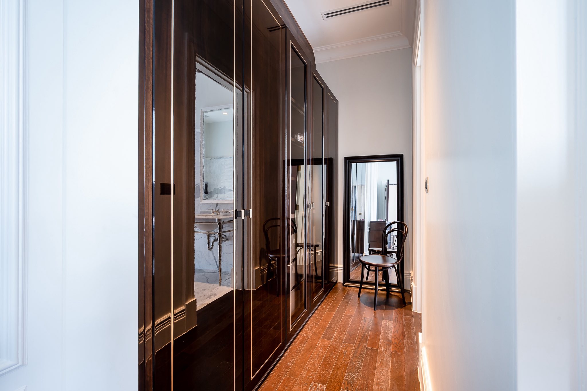 Condominium in Ploenchit 