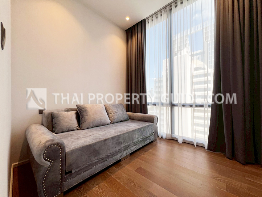 Condominium in Ploenchit 