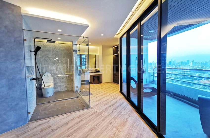 Condominium in Rama 3 