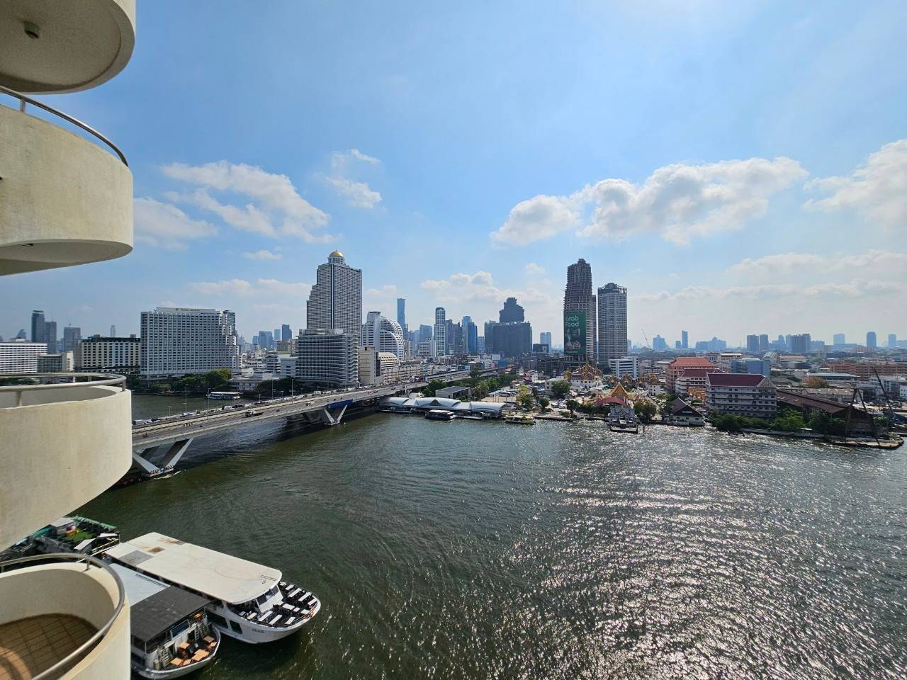 Condominium for rent in Rama 3