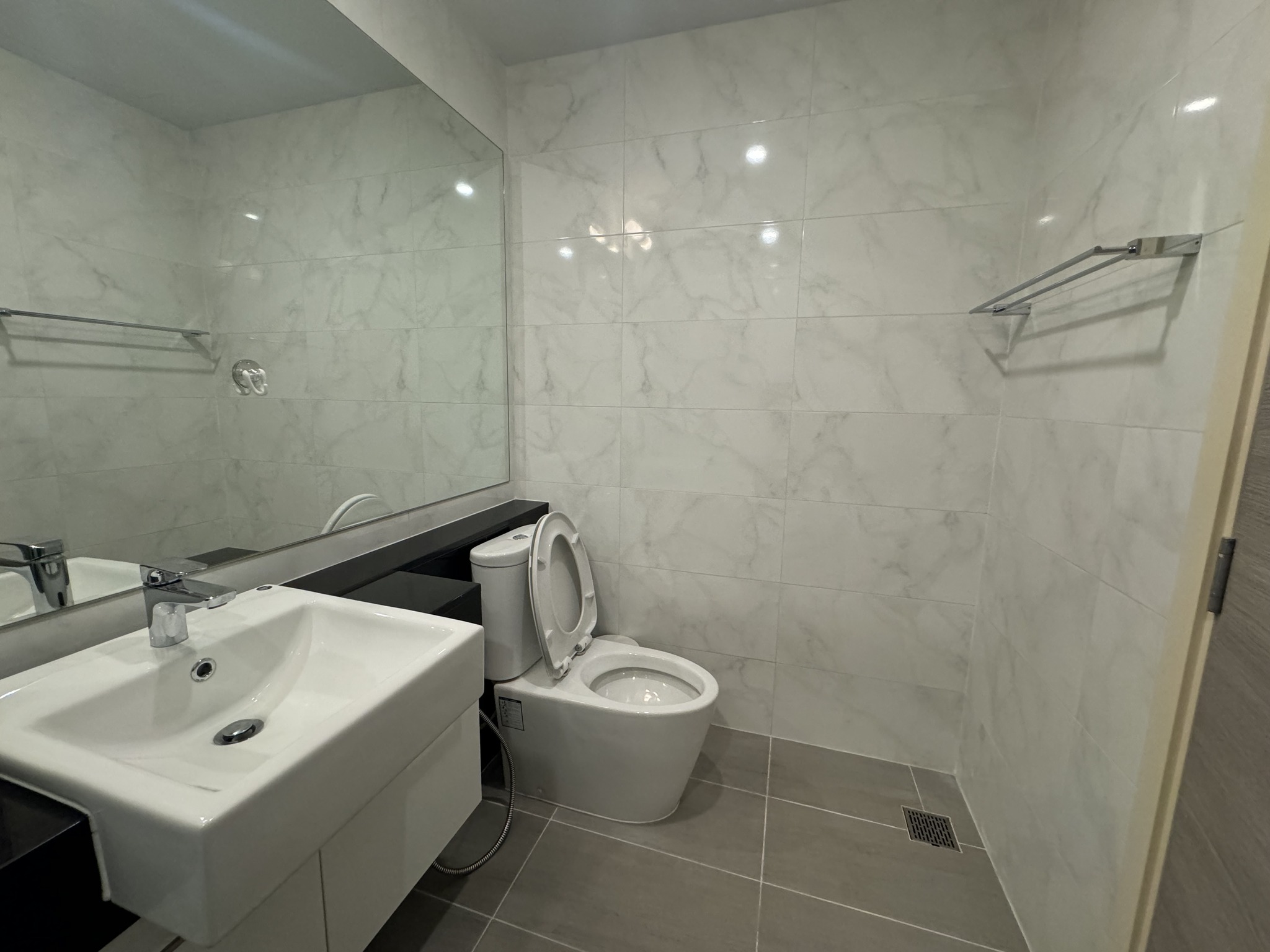 Condominium in Rama 3