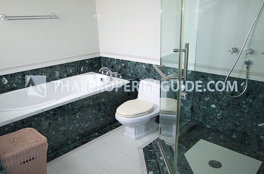 Condominium in Sathorn 