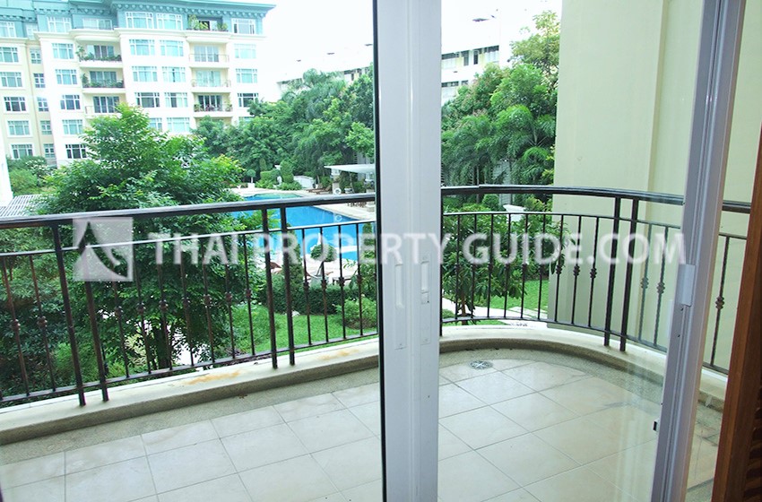 Condominium in Sathorn 