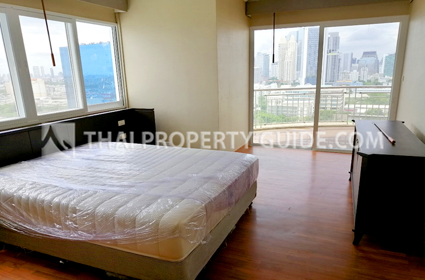 Condominium in Sathorn 