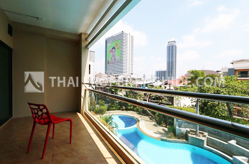Condominium in Sathorn 