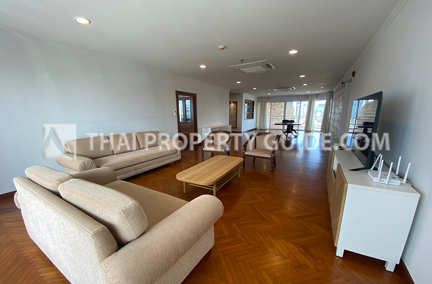 Condominium in Sathorn 