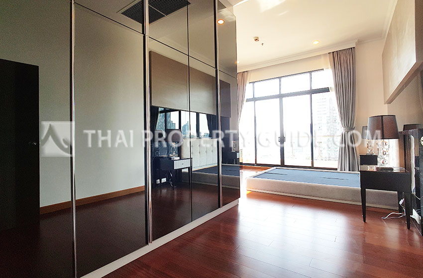 Condominium in Sathorn 