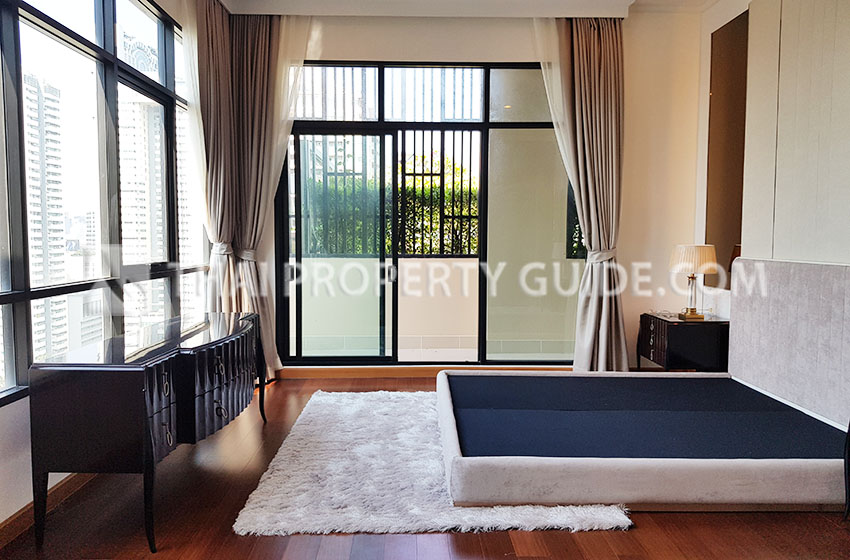 Condominium in Sathorn 
