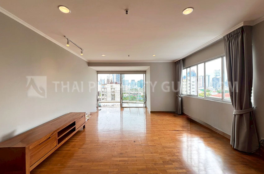 Condominium in Sathorn 