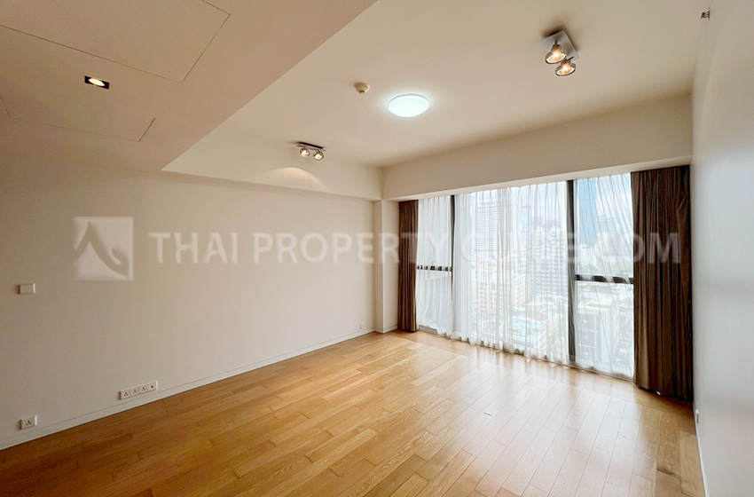 Condominium in Sathorn : The Met Sathorn 