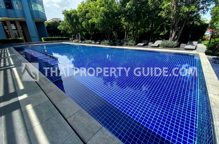 Condominium in Sathorn 