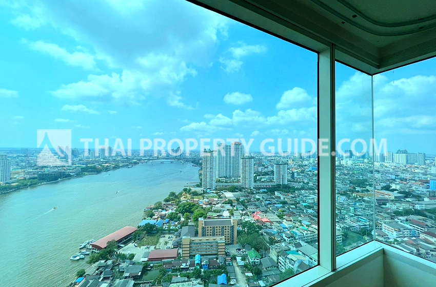 Condominium in Sathorn 