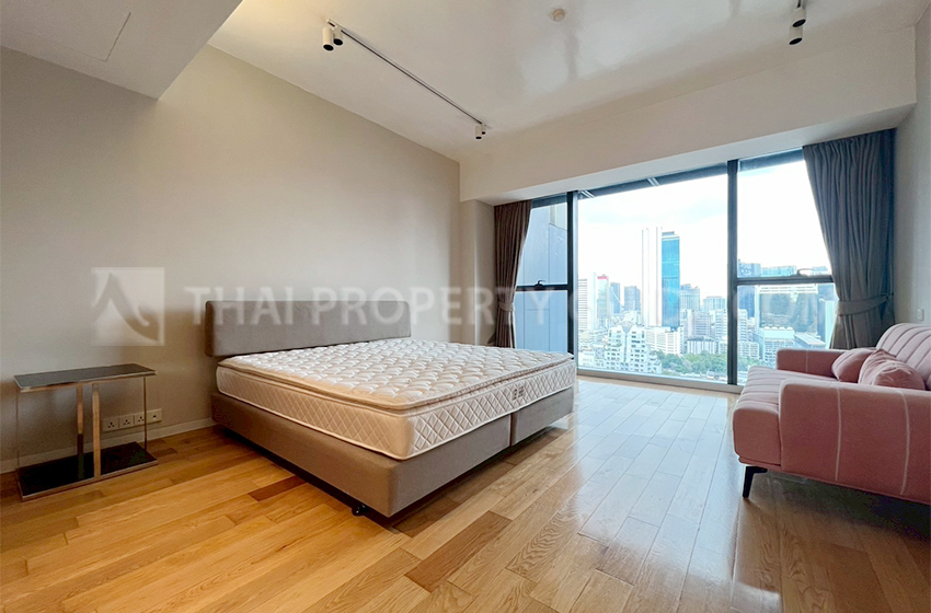 Condominium in Sathorn : The Met Sathorn 