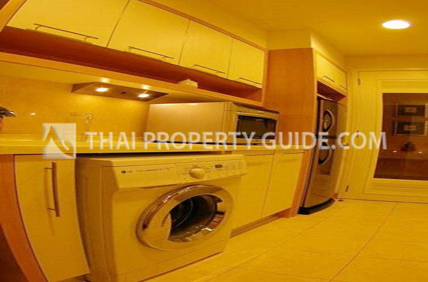 Condominium in Sathorn 