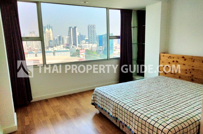 Condominium in Sathorn 