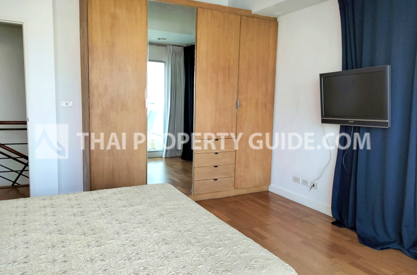 Condominium in Sathorn 