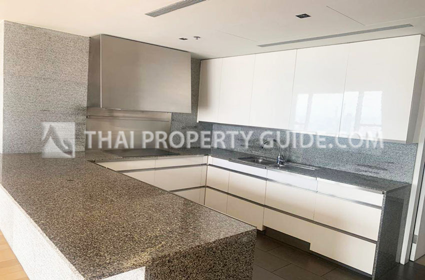 Condominium in Sathorn : The Met Sathorn 