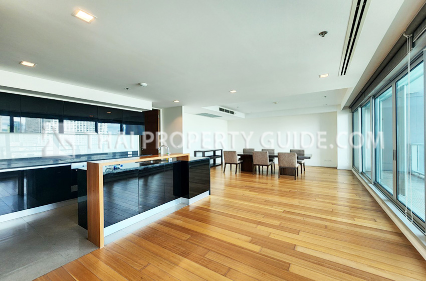 Condominium in Sathorn 