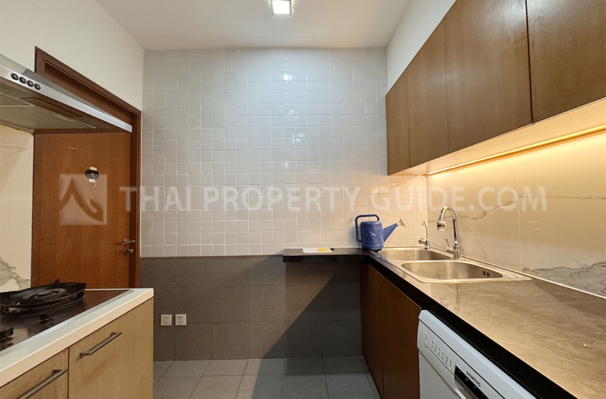 Condominium in Sathorn : Sukhothai Residence (Sathorn) 