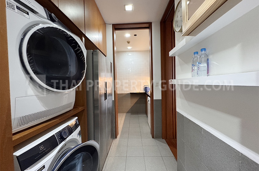 Condominium in Sathorn : Sukhothai Residence (Sathorn) 