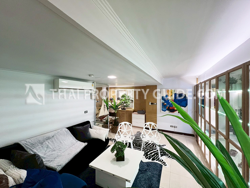 Condominium in Sathorn 