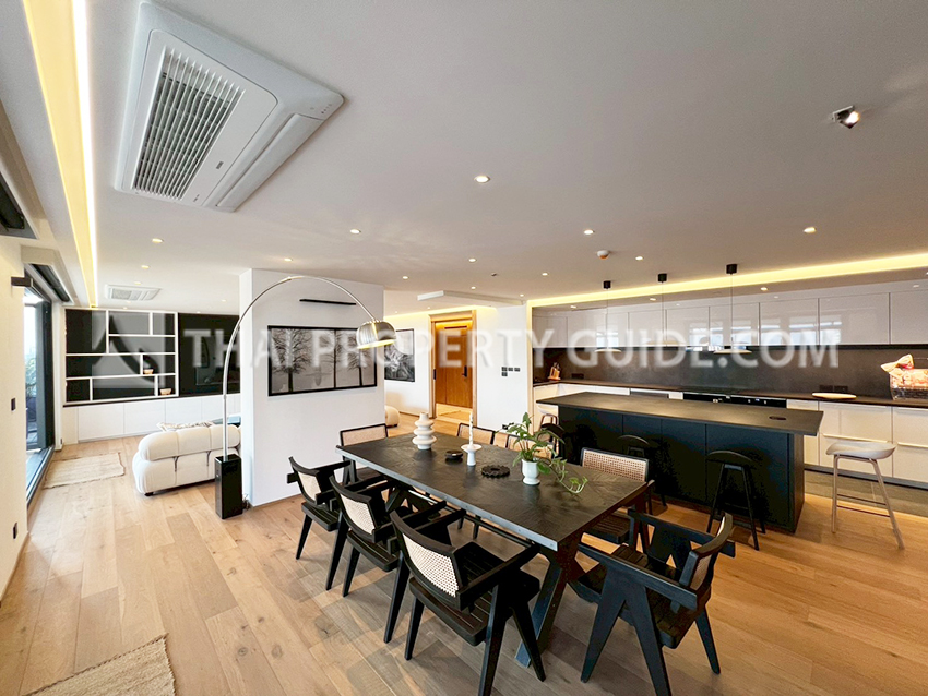 Condominium in Sathorn 