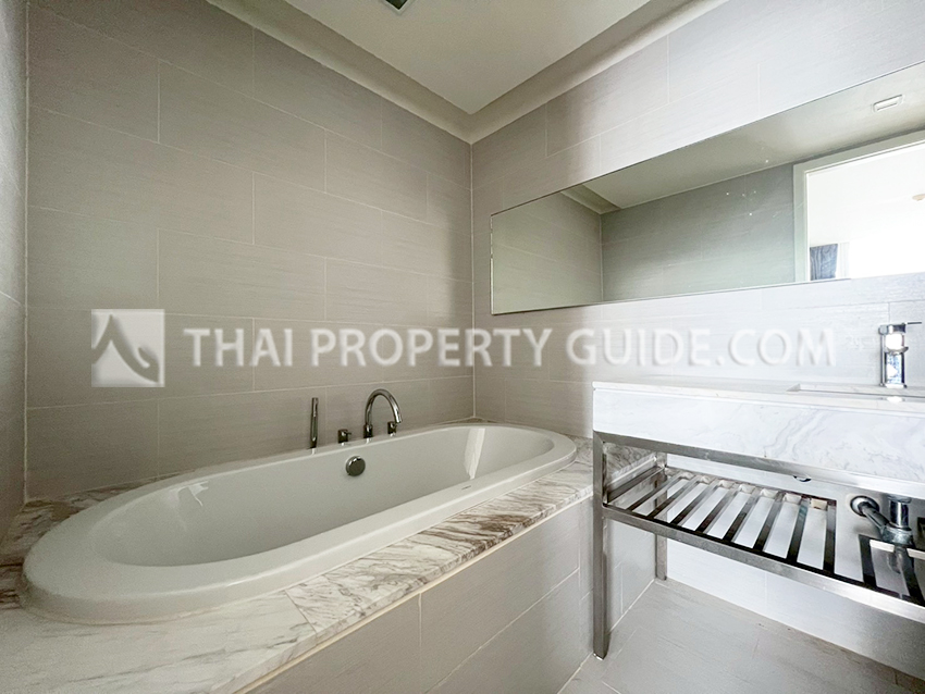 Condominium in Sathorn 