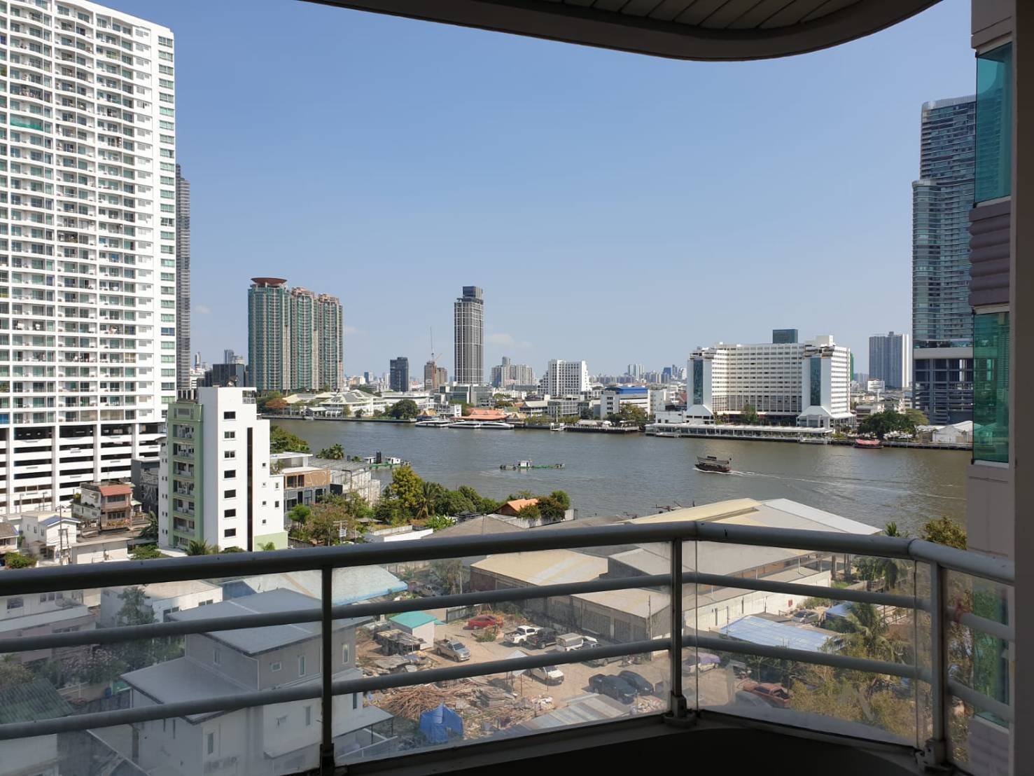 Condominium in Sathorn 