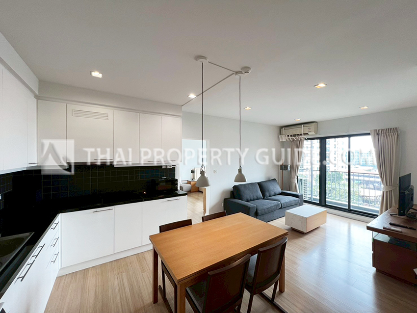 Condominium for rent in Sathorn (near Shrewsbury International School Bangkok, Riverside)