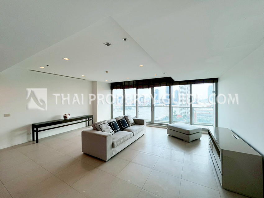 Condominium in Sathorn